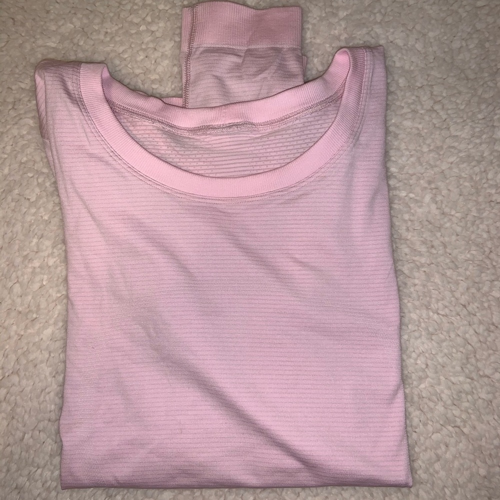 Baby pink lulu lemon long sleeve shirt